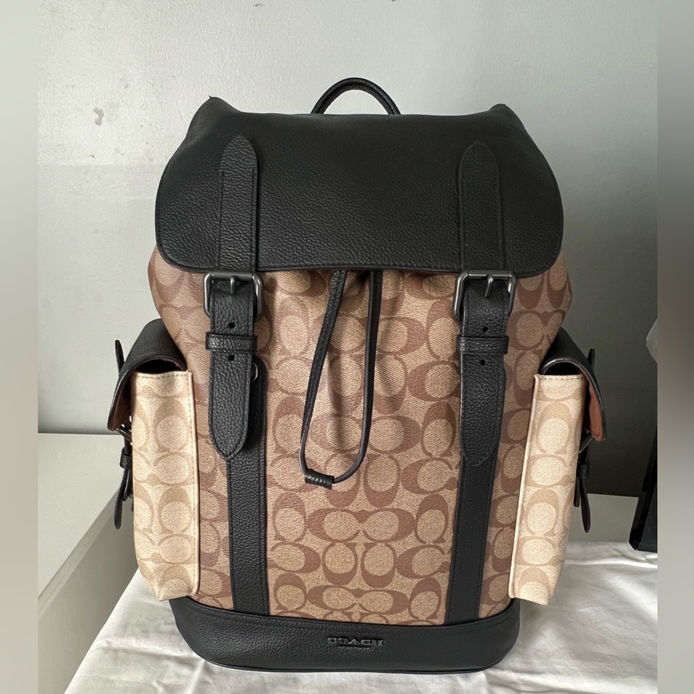 Coach Backpack In Blocked Signature Canvas And Smooth Leather